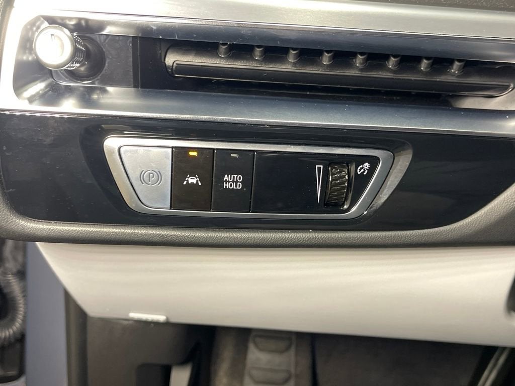 2026 Cadillac LYRIQ Premium Luxury