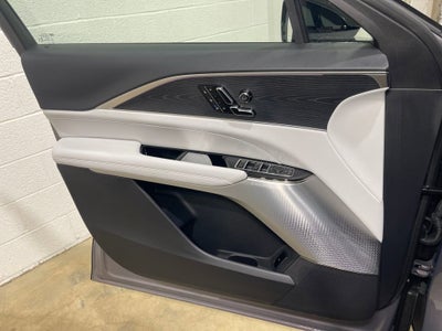 2026 Cadillac LYRIQ Premium Luxury