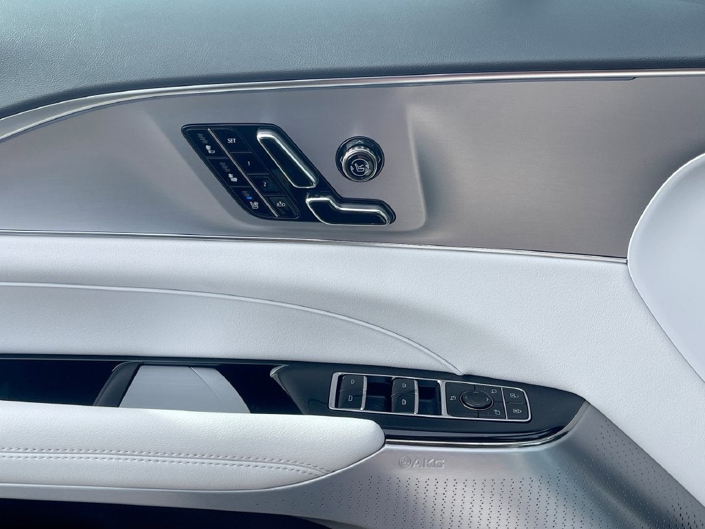 2027 Cadillac LYRIQ Premium Luxury