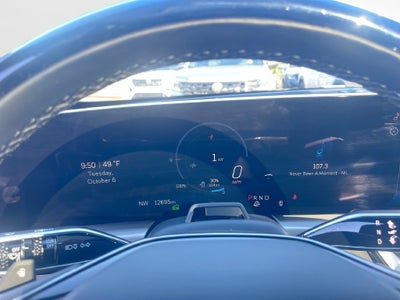 2025 Cadillac LYRIQ Luxury 3