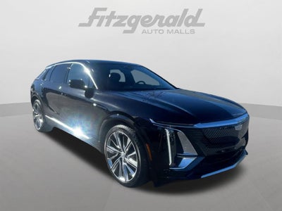 2025 Cadillac LYRIQ Luxury 3