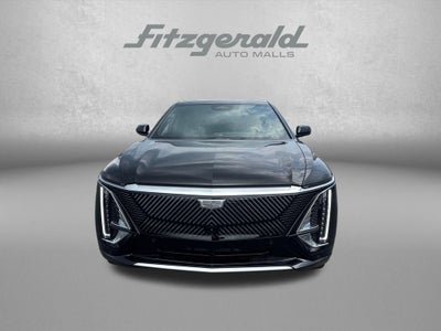 2025 Cadillac LYRIQ Luxury 3