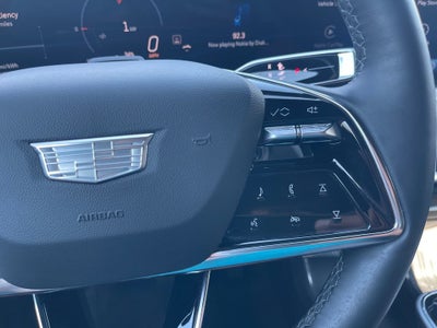 2025 Cadillac LYRIQ Luxury 3