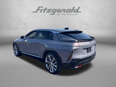 2025 Cadillac LYRIQ Luxury 3