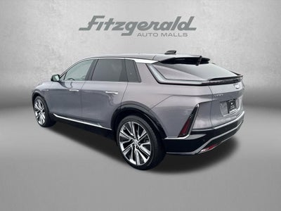 2025 Cadillac LYRIQ Luxury 3