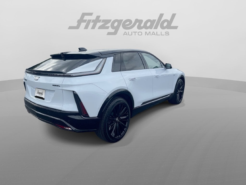 2026 Cadillac LYRIQ Signature Sport