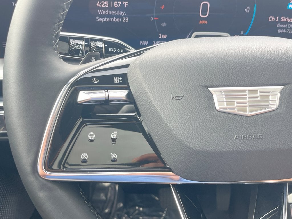 2026 Cadillac LYRIQ Signature Sport