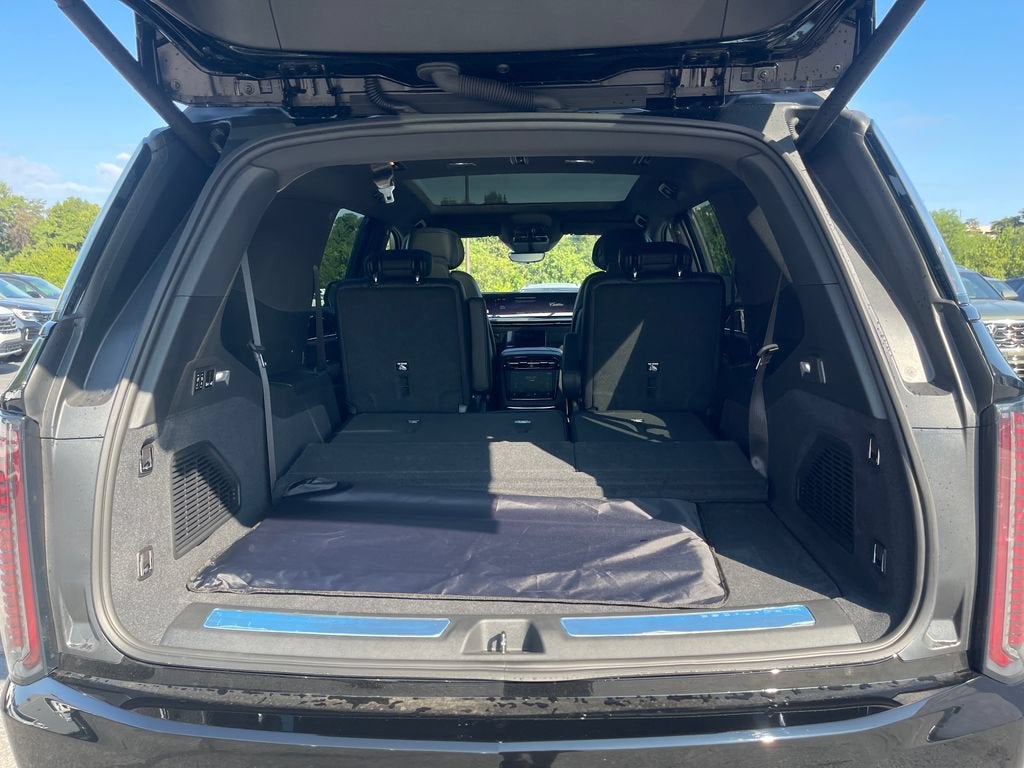 2026 Cadillac ESCALADE IQL Sport