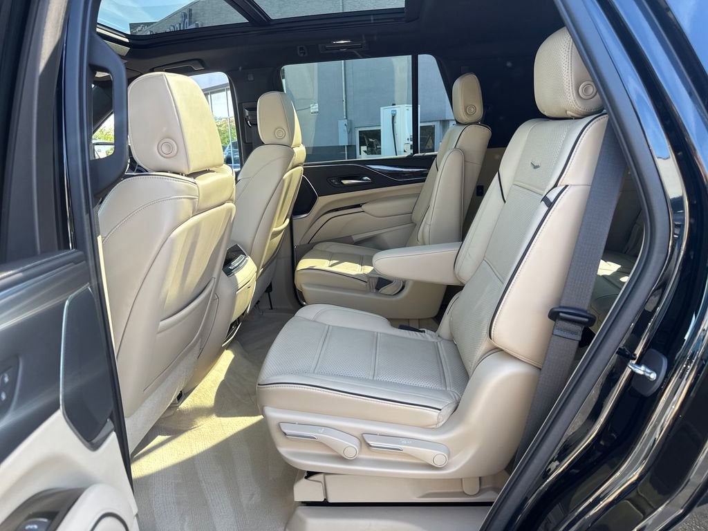 2021 Cadillac Escalade Premium Luxury