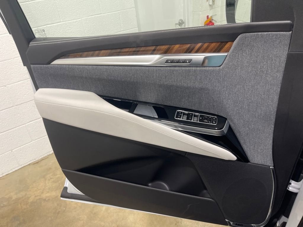 2026 Cadillac Escalade ESV Platinum Sport