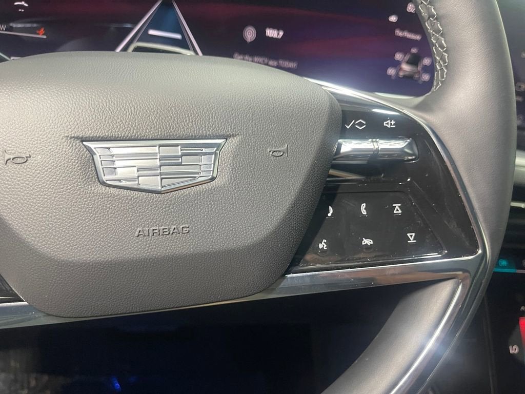 2025 Cadillac ESCALADE IQ Sport 1