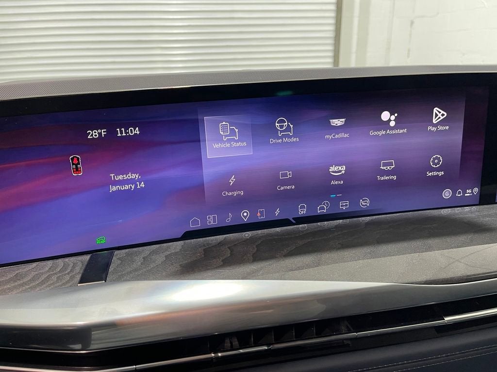 2025 Cadillac ESCALADE IQ Sport 2