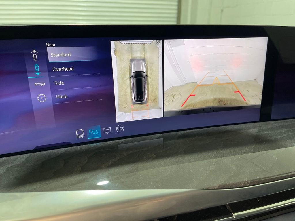 2025 Cadillac ESCALADE IQ Sport 2