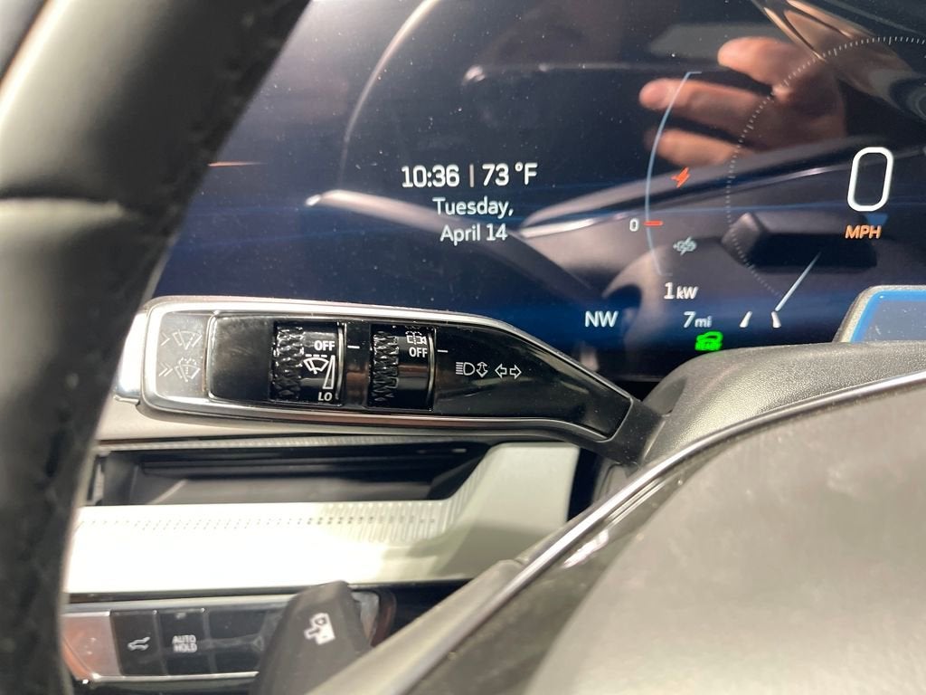 2026 Cadillac OPTIQ Premium Luxury