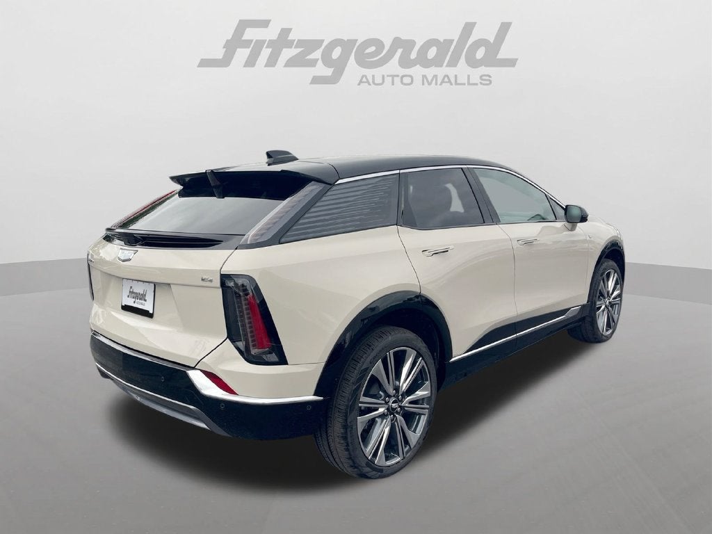 2027 Cadillac OPTIQ Premium Luxury