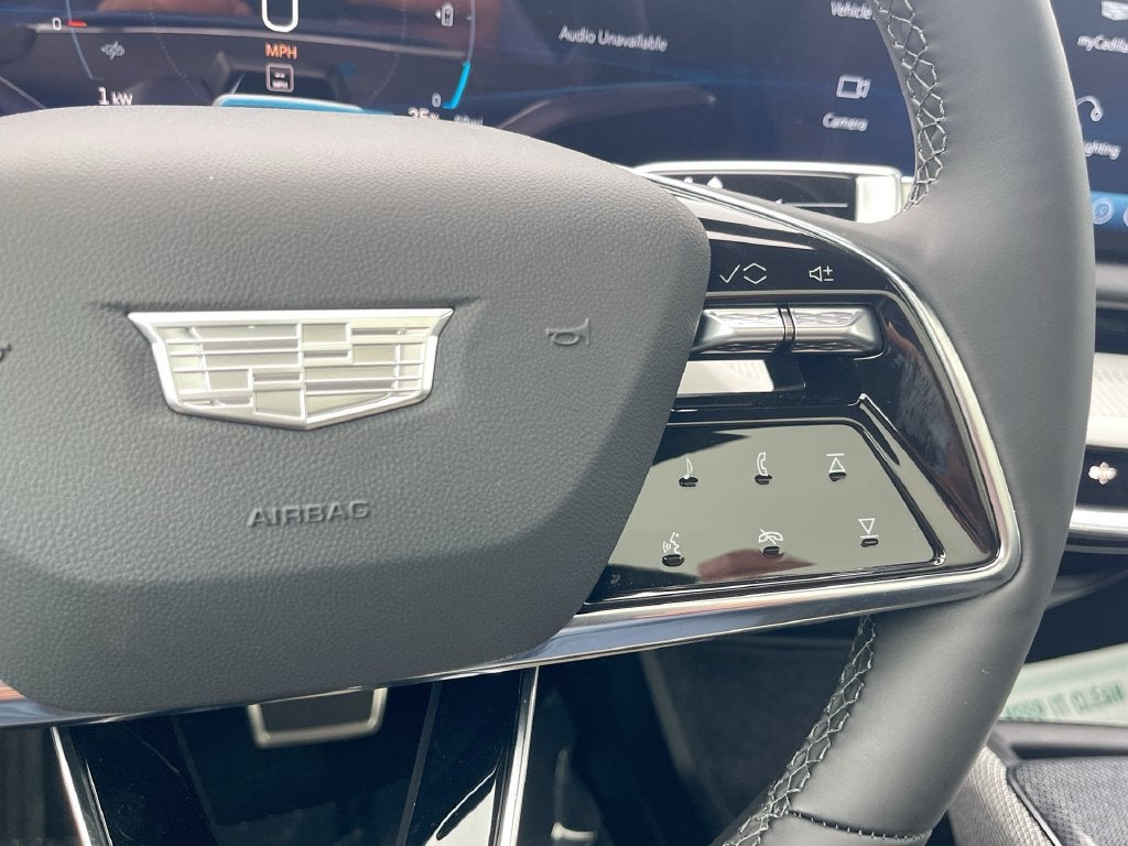 2027 Cadillac OPTIQ Premium Luxury