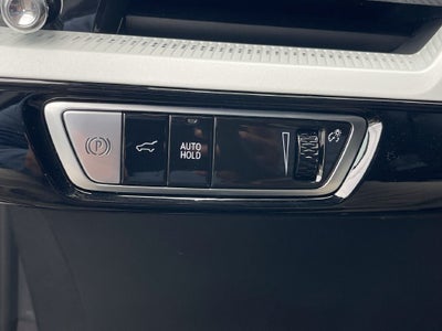 2027 Cadillac OPTIQ Premium Luxury
