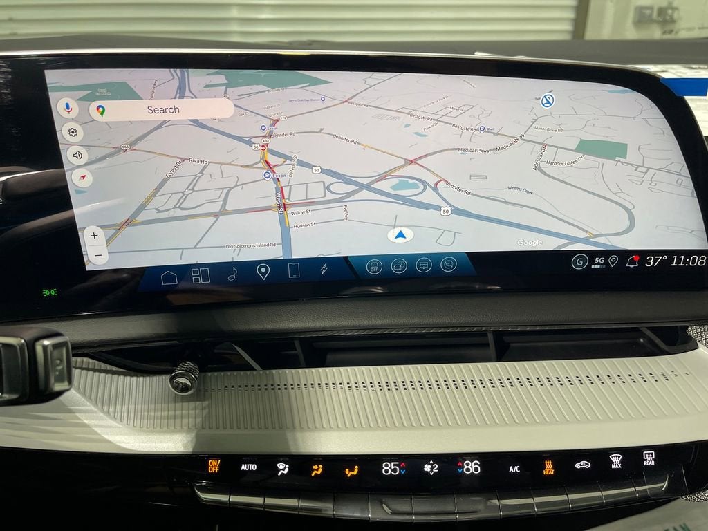 2026 Cadillac OPTIQ Premium Luxury