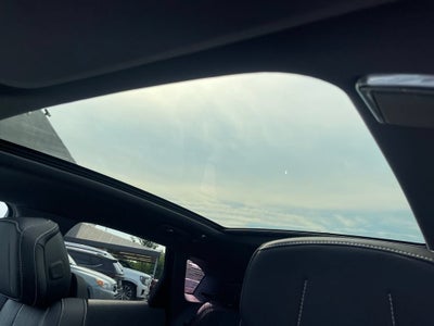 2025 Cadillac OPTIQ Luxury 2