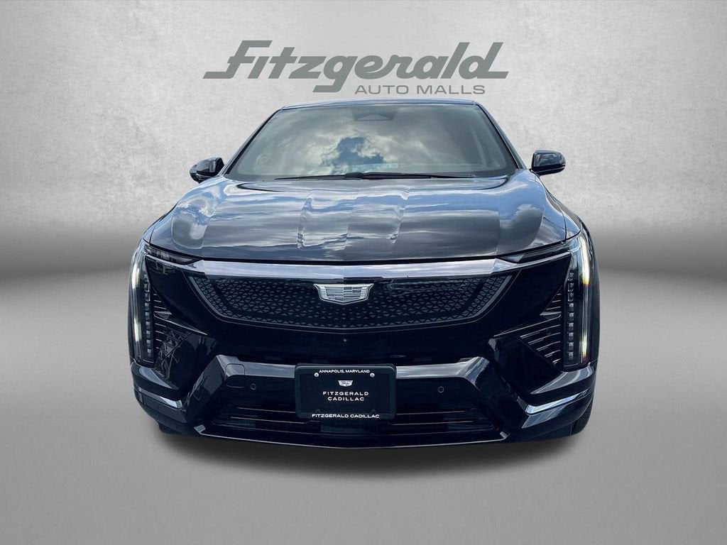 2025 Cadillac OPTIQ Sport 2