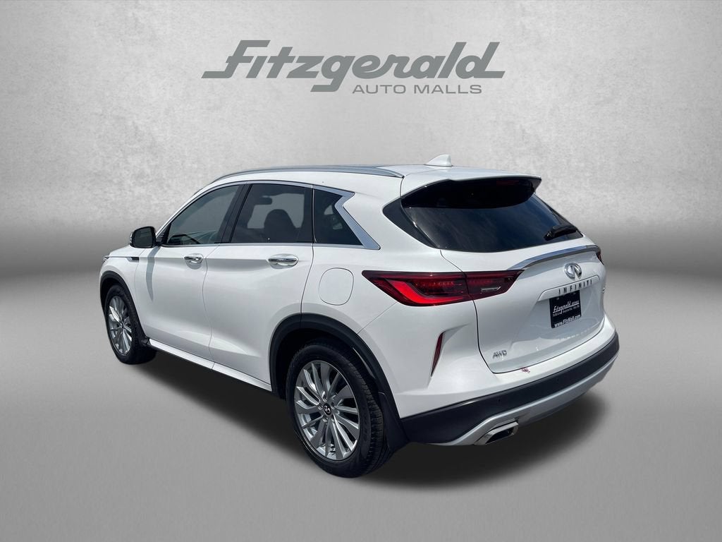 2023 INFINITI QX50 LUXE