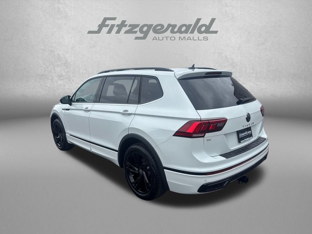 2024 Volkswagen Tiguan SE R-Line Black