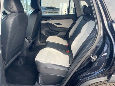 2025 Volkswagen Tiguan SE