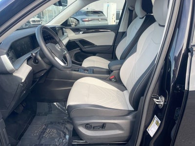 2025 Volkswagen Tiguan SE