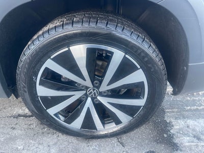 2022 Volkswagen Taos SE