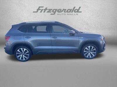 2022 Volkswagen Taos SE