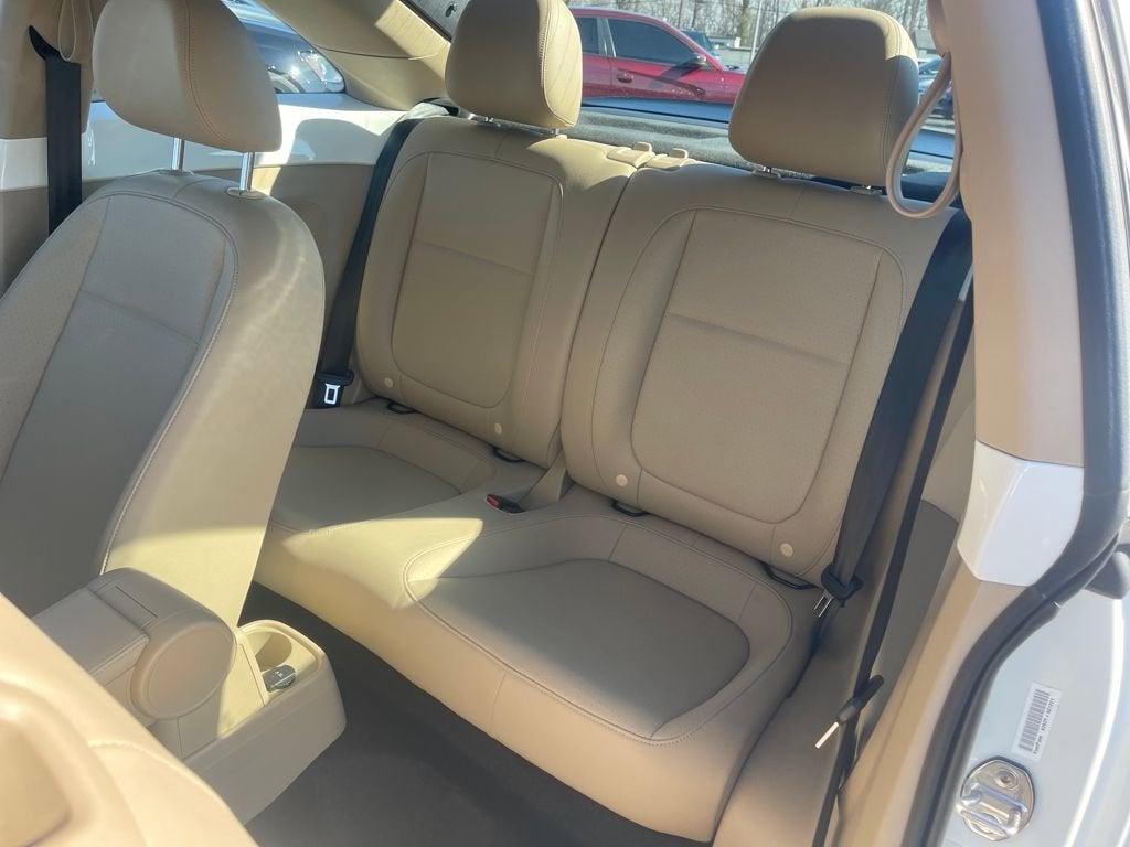 2018 Volkswagen Beetle SE