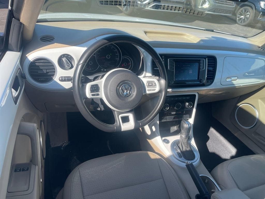 2018 Volkswagen Beetle SE