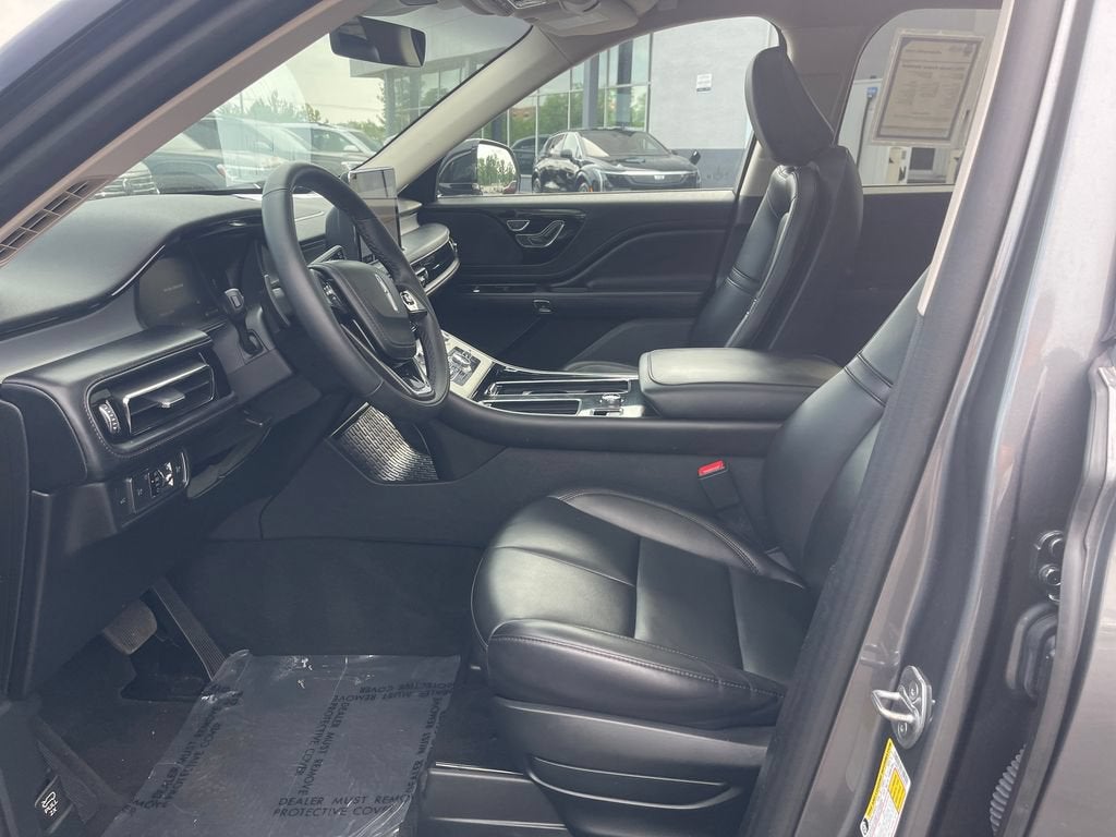 2022 Lincoln Aviator Standard