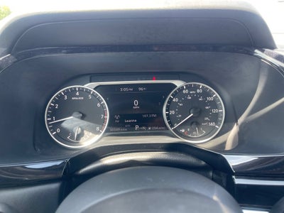 2024 Nissan Pathfinder SV