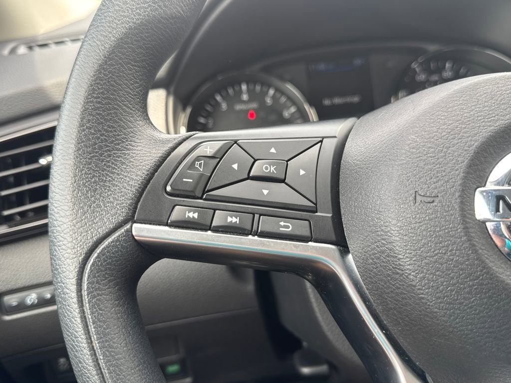 2022 Nissan Rogue Sport S