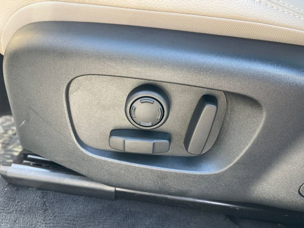 2021 Land Rover Range Rover Velar R-Dynamic S