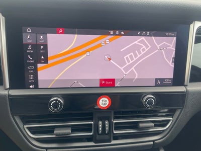 2024 Porsche Macan 4DR AWD