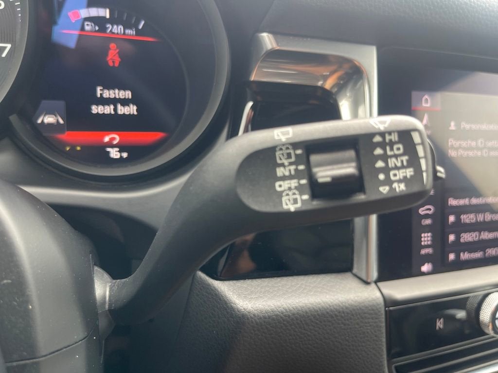 2024 Porsche Macan 4DR AWD