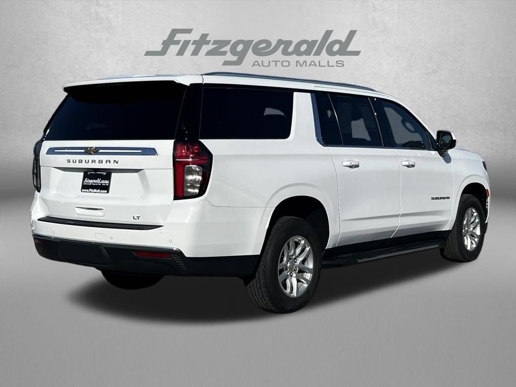 2024 Chevrolet Suburban LT