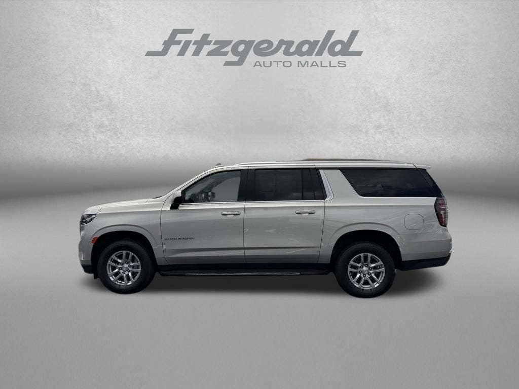 2024 Chevrolet Suburban LT