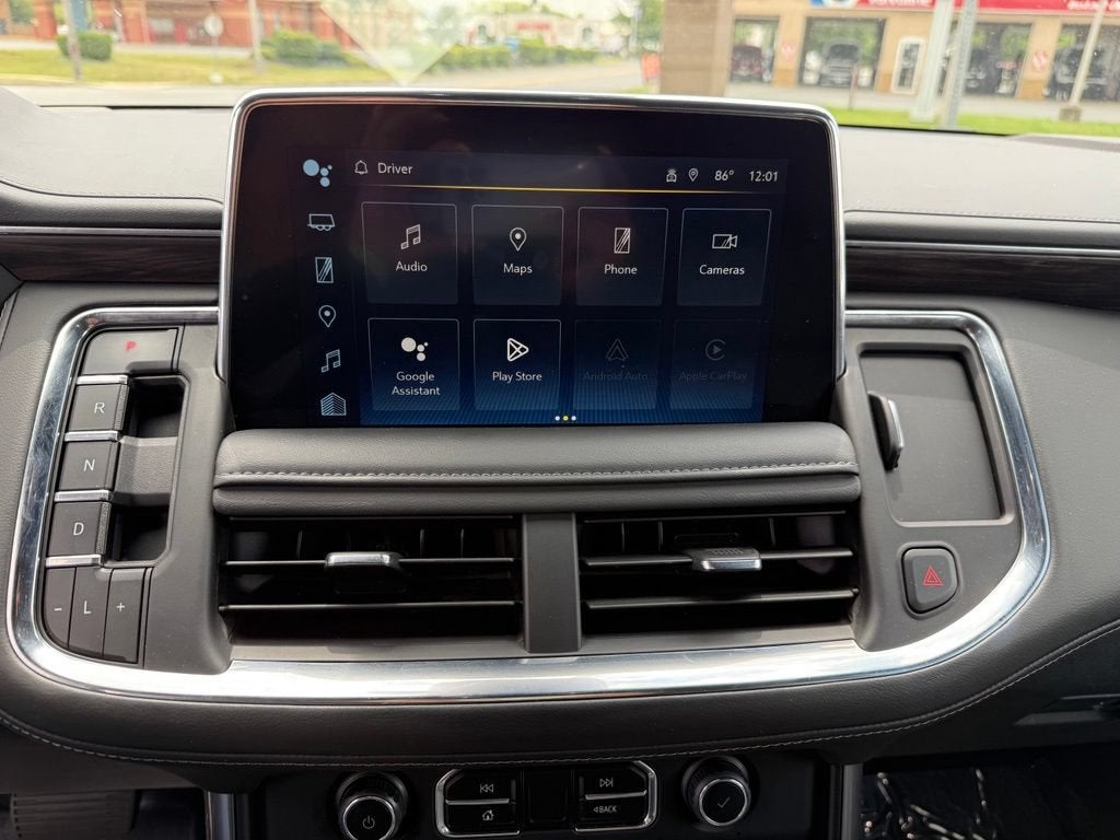 2024 Chevrolet Suburban LT