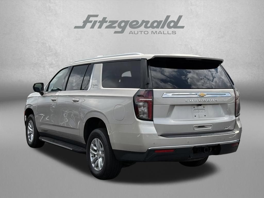 2024 Chevrolet Suburban LT