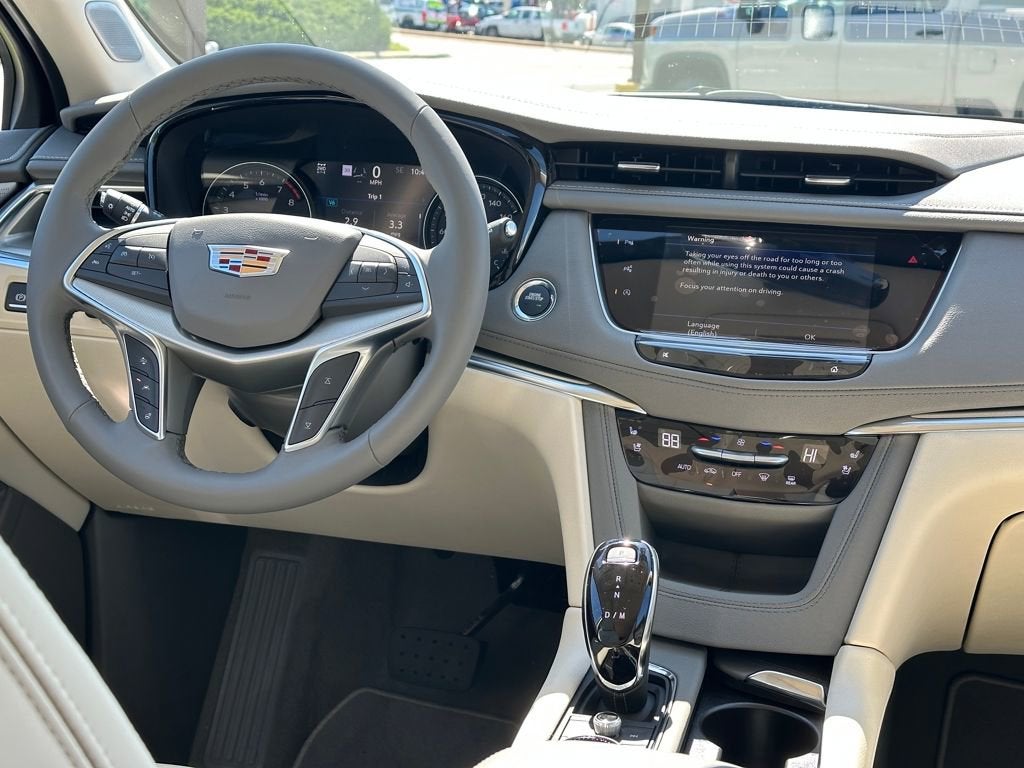 2026 Cadillac XT5 Premium Luxury