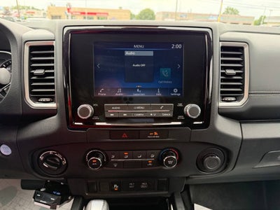 2022 Nissan Frontier Crew Cab SV 4x4