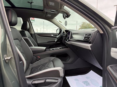 2024 Volkswagen Atlas 2.0T Peak Edition SE w/Technology