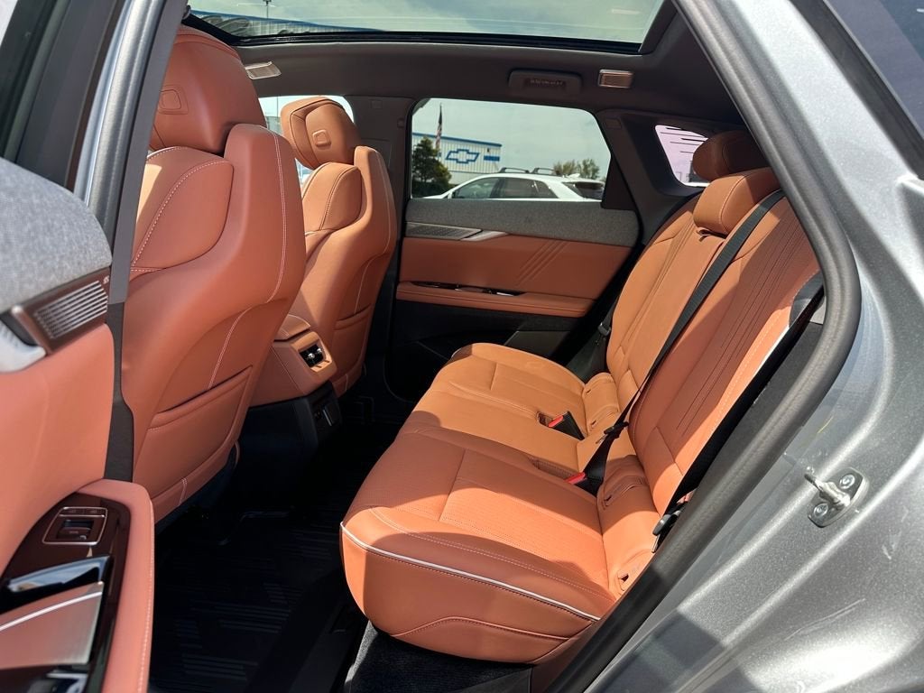2026 Cadillac OPTIQ Premium Luxury