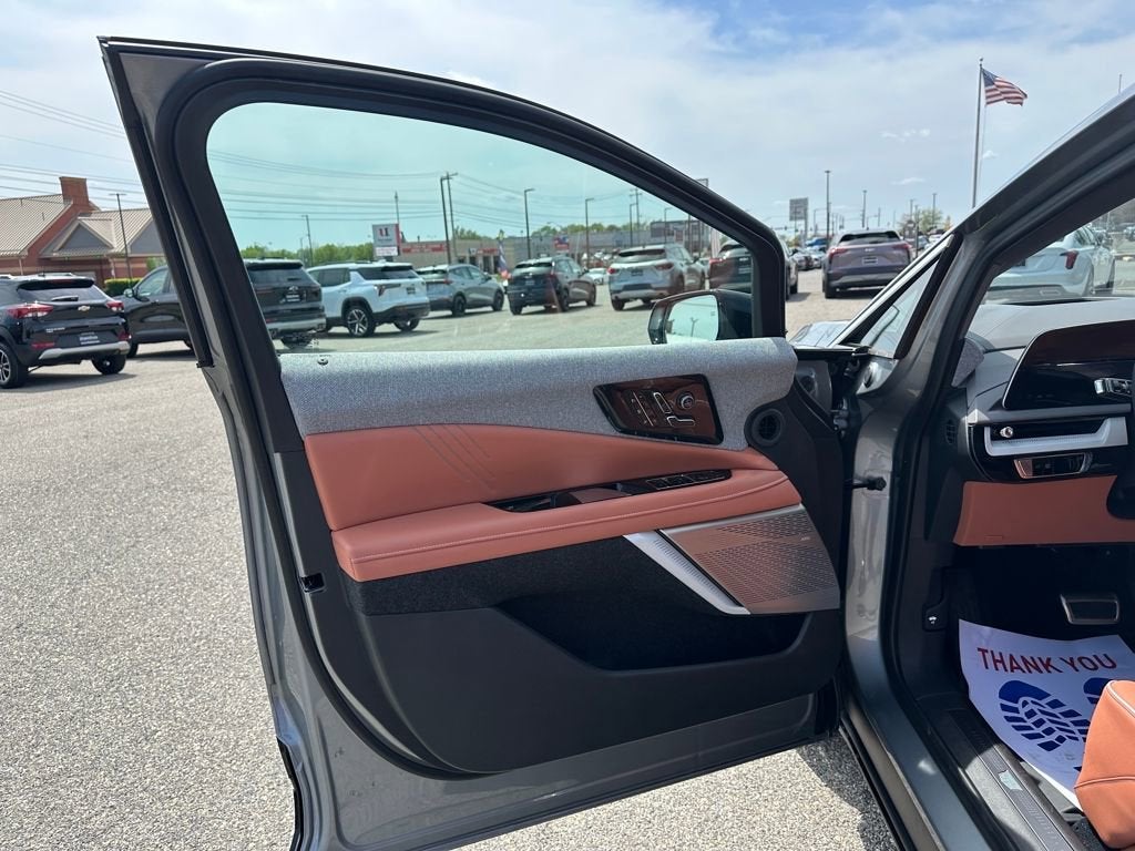 2026 Cadillac OPTIQ Premium Luxury