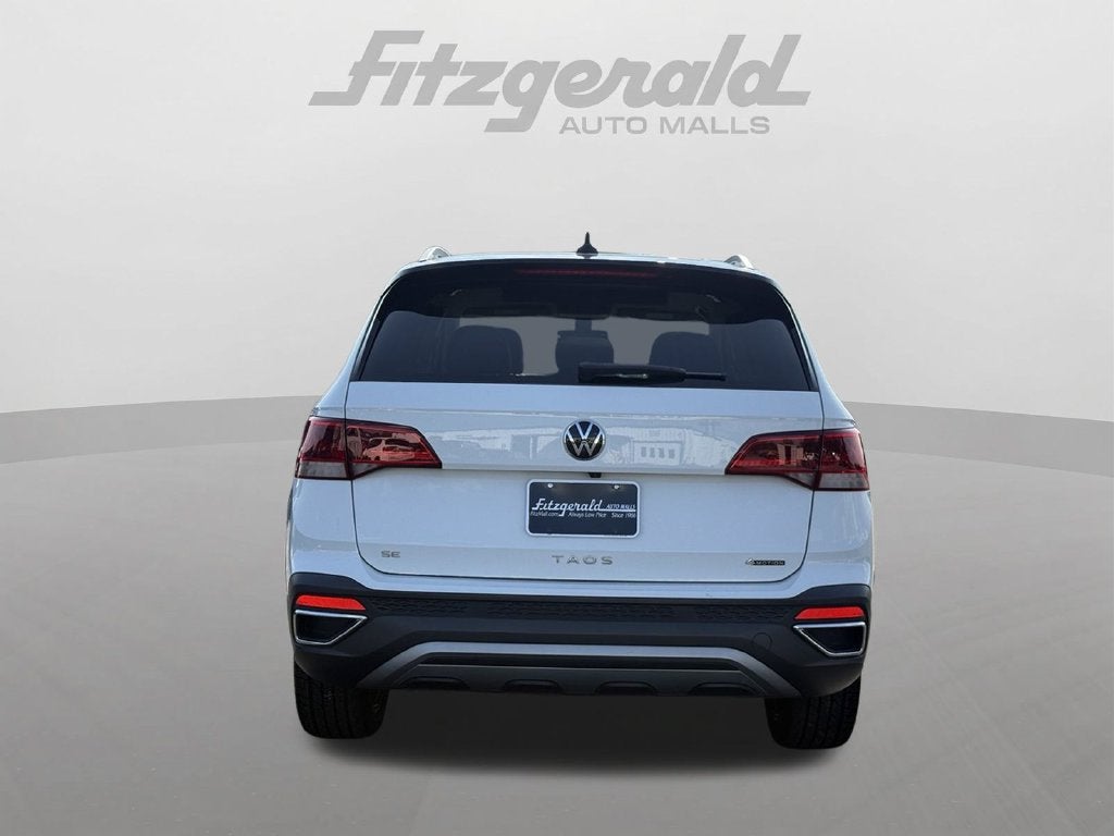 2024 Volkswagen Taos 1.5T SE