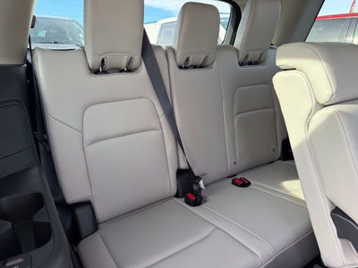 2024 Nissan Pathfinder SL 4WD