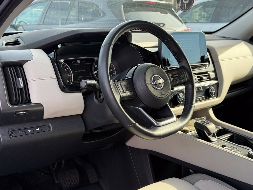 2024 Nissan Pathfinder SL 4WD